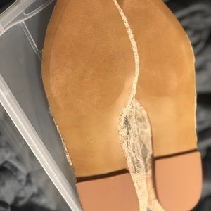 Torrid Cream Lace Flats - NWT
